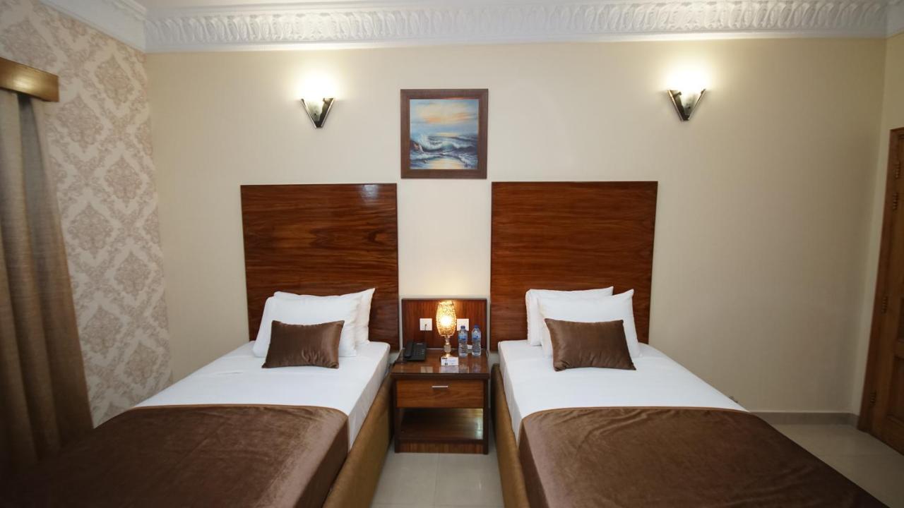 World Inn Hotel Karachi Exterior foto